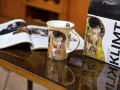 Kubek - G. Klimt, Pocałunek (kremowe tło (5).webp